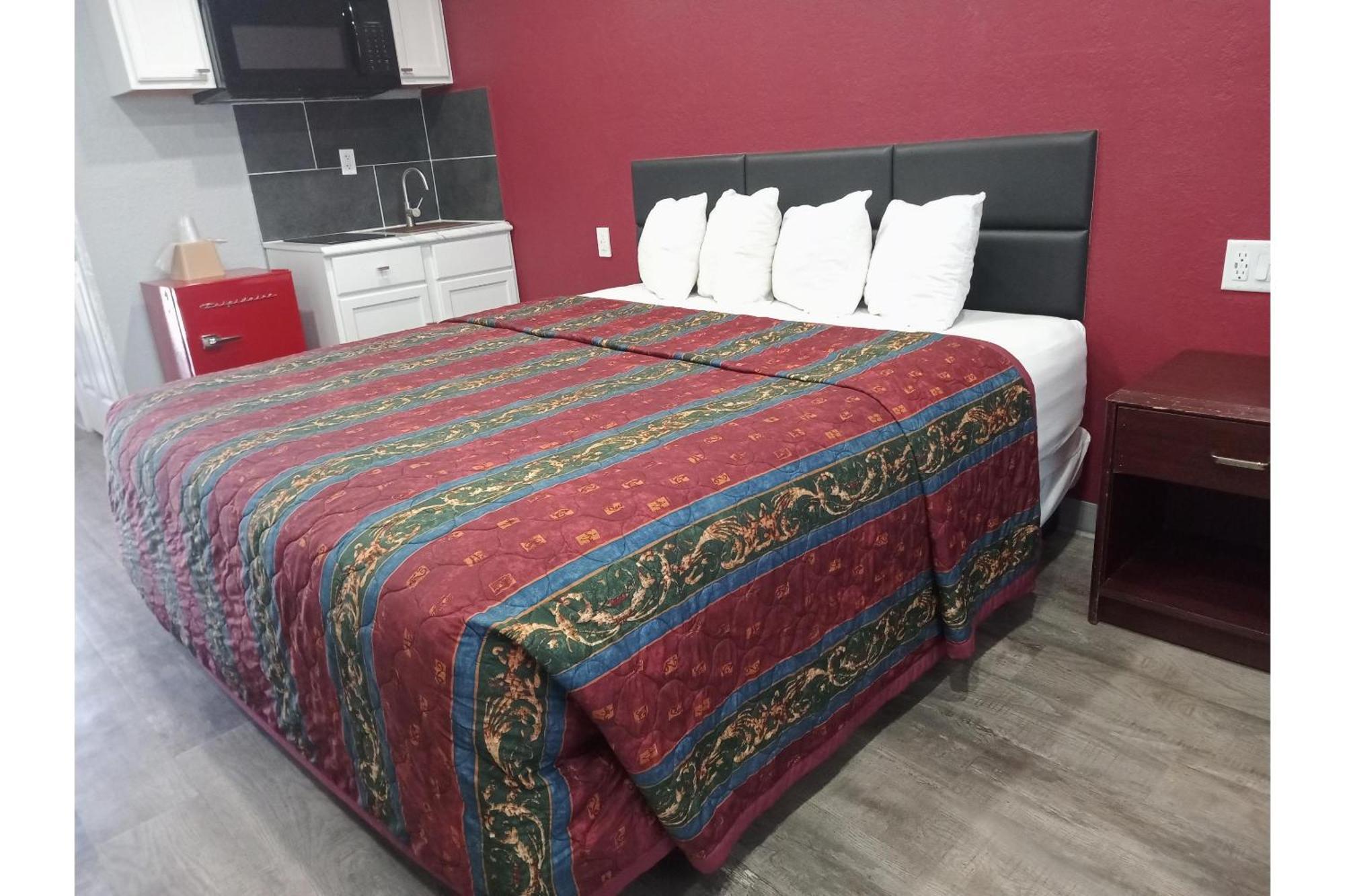 Marshall Lodge By Oyo Hwy 65 מראה חיצוני תמונה